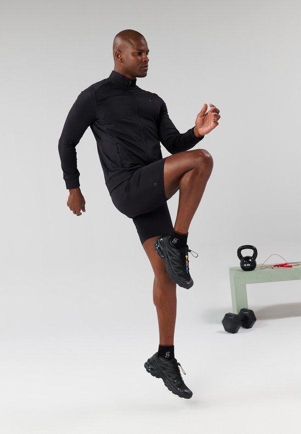 Pier One Sport by Zalando LONG SLEEVE ZIP UP TRAINING JACKET WITH POCKETS