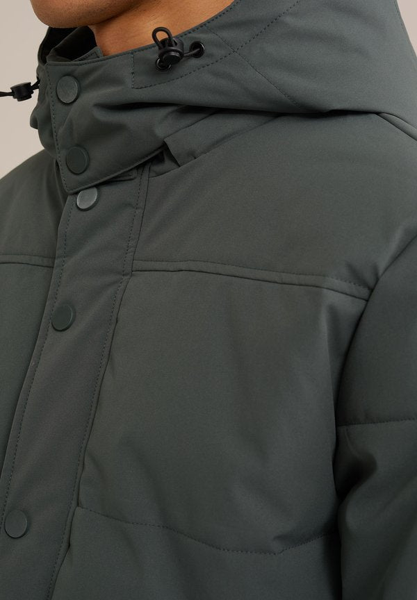 WE Fashion PUFFER