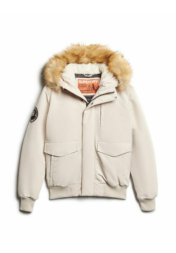 Superdry & Co  EVEREST