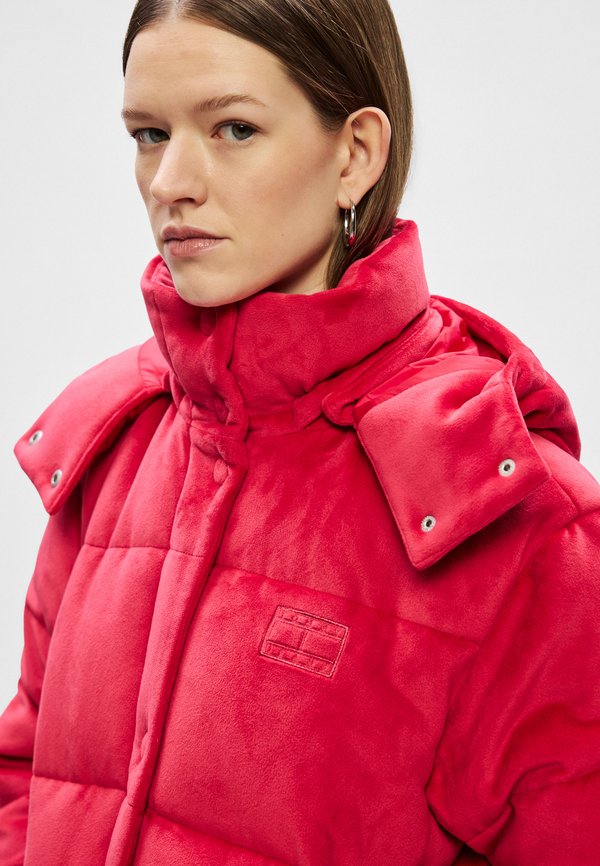 Tommy Jeans QUILTED PUFFER JACKET