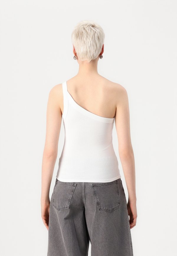Abercrombie & Fitch BARE TANK