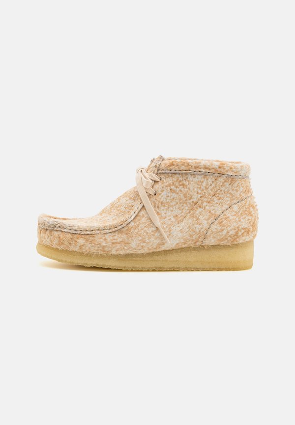 Clarks Originals WALLABEE BOOT