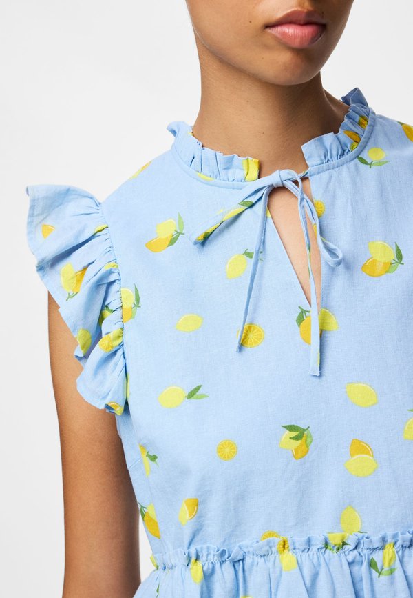 Pieces Sleeveless PCEMMA