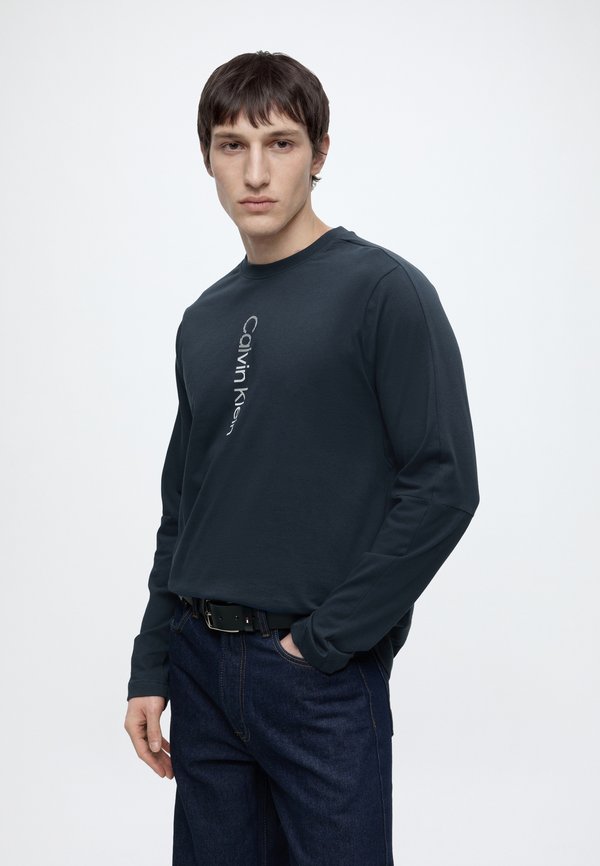 Calvin Klein GRAPHIC TEE  ICON SPORT