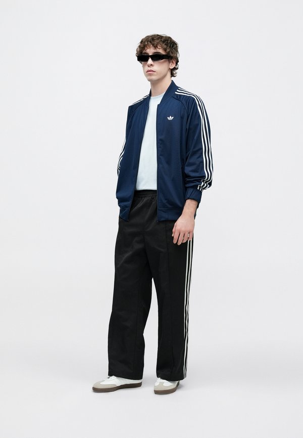 adidas Originals BRITCORE