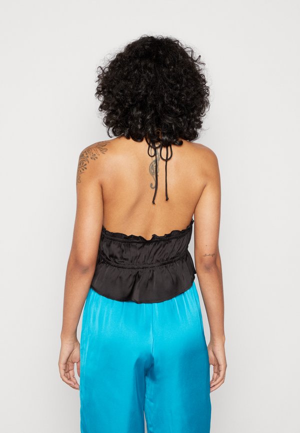 Pieces PCGUSA HALTERNECK