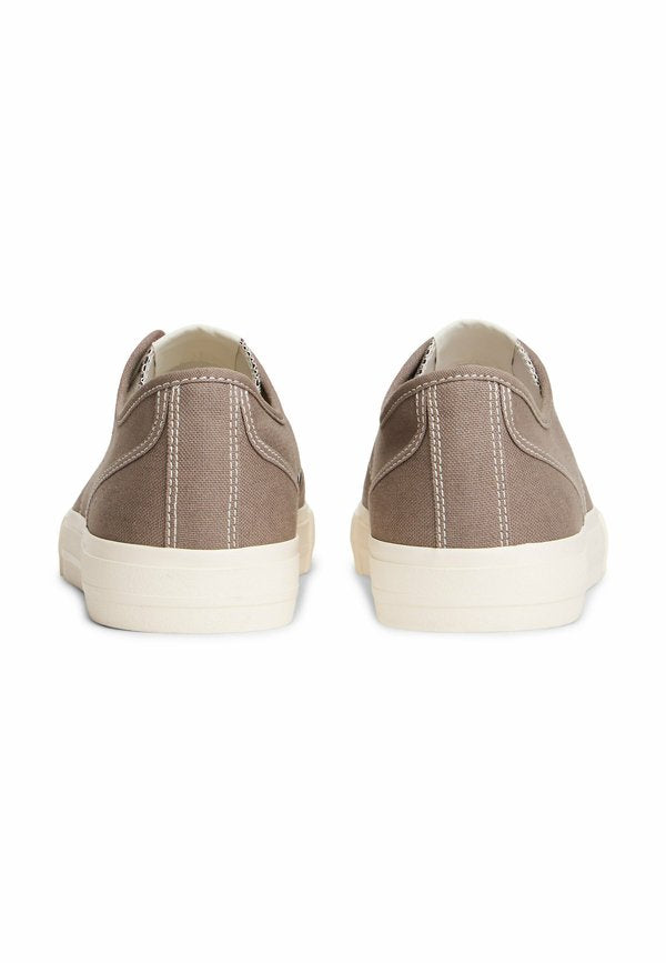 Tommy Jeans ARCHIVE FLAG STRIPE CANVAS TRAINERS