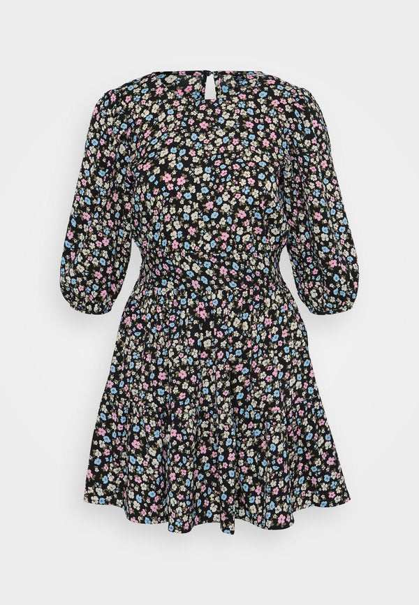 Vero Moda Petite VMPAGE 3/4 DETAIL SHORT DRESS