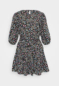 Vero Moda Petite VMPAGE 3/4 DETAIL SHORT DRESS