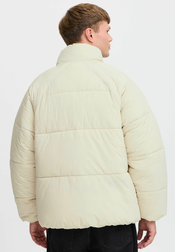 Solid SDMILO PUFFER SHORT