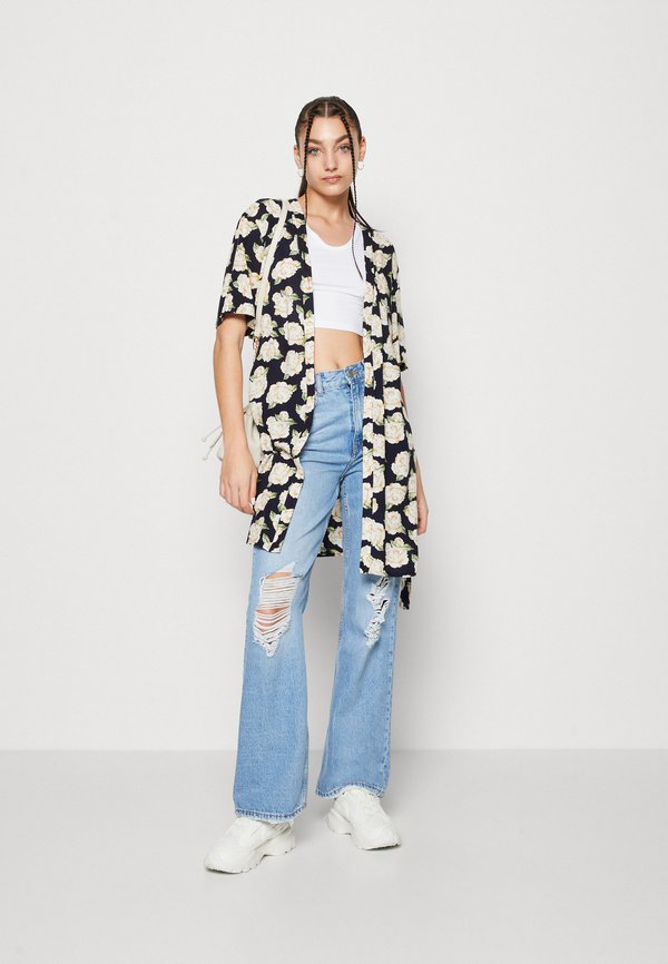 Pieces PCNYA 2/4 SLEEVE KIMONO