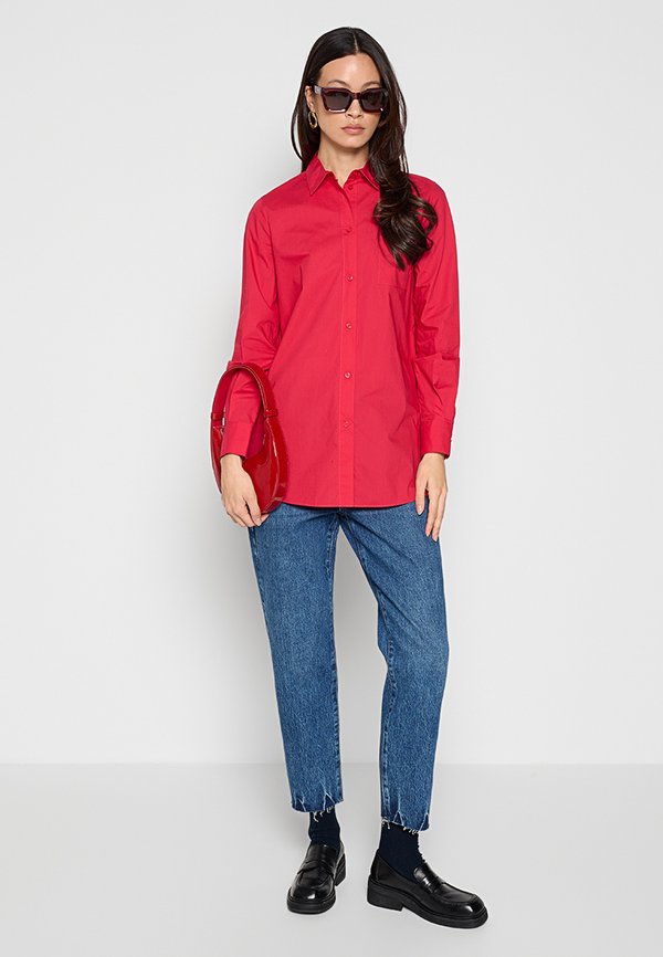 Armani Exchange LOOSE FIT