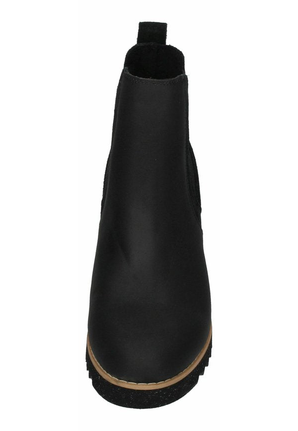TOMS MADDIE