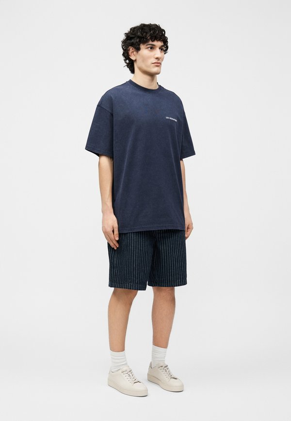 Les Benjamins SHORT SLEEVE TEE UNISEX