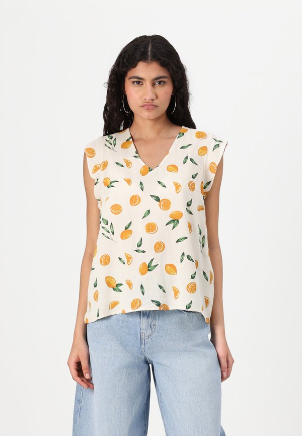 Pieces PCNYA V NECK