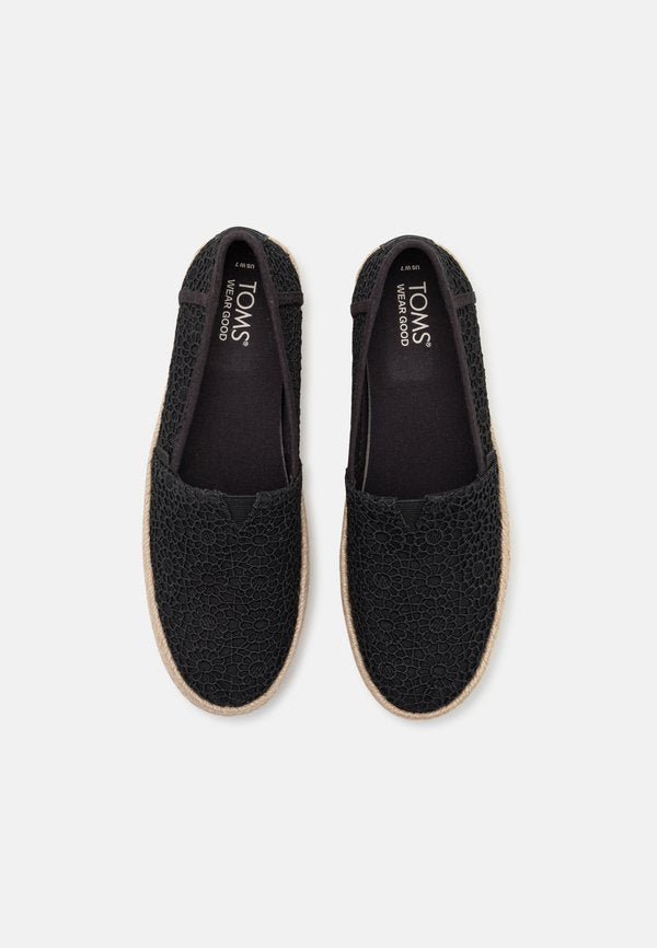TOMS VALENCIA