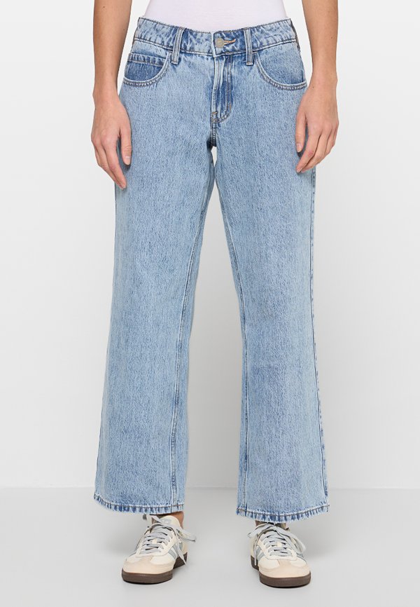 Hollister Co.