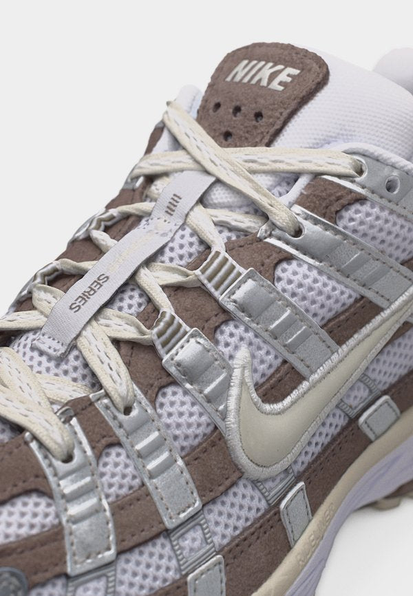 Nike Sportswear P 6000