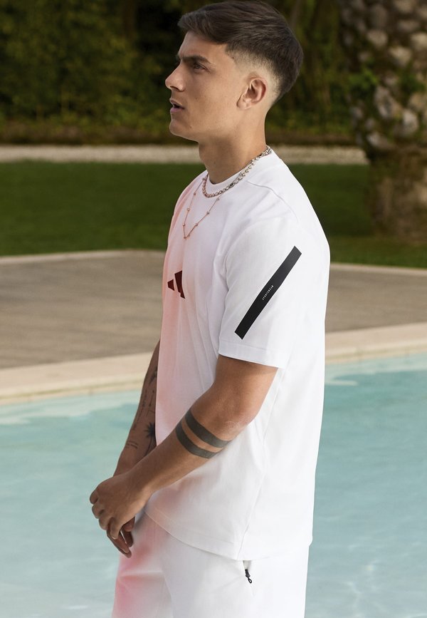 adidas Sportswear ADIDAS Z.N.E. - Print T-shirt - white