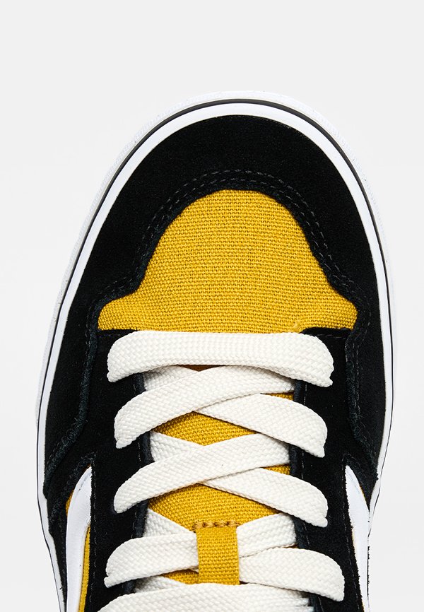 Vans CALDRONE