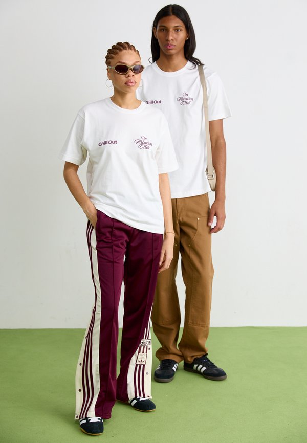 On Vacation CHILL OUT UNISEX