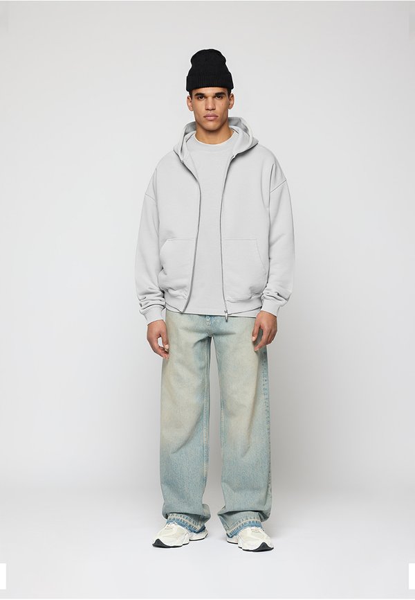 EIGHTYFIVE OVERSIZED