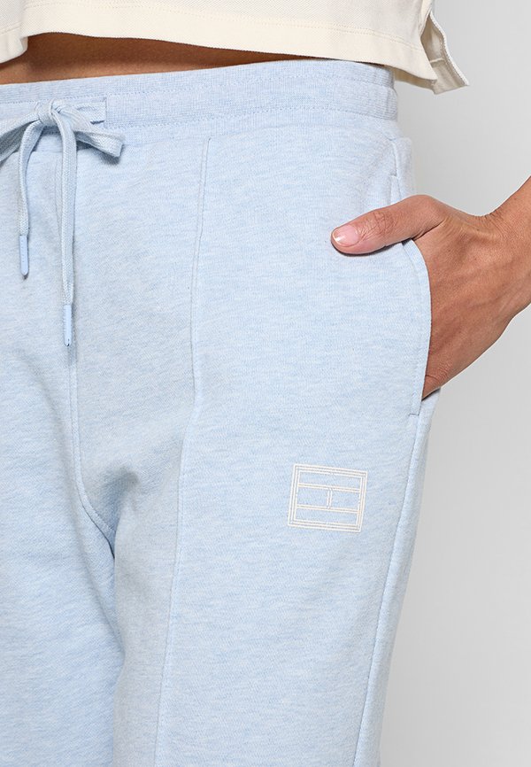 Tommy Jeans