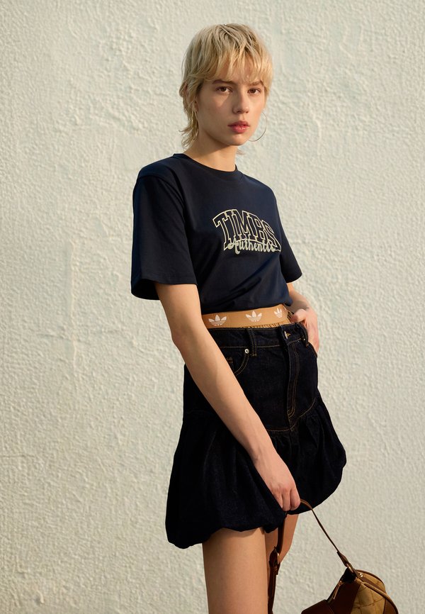 Timberland VARSITY GRAPHIC SHORT SLEEVE TEE