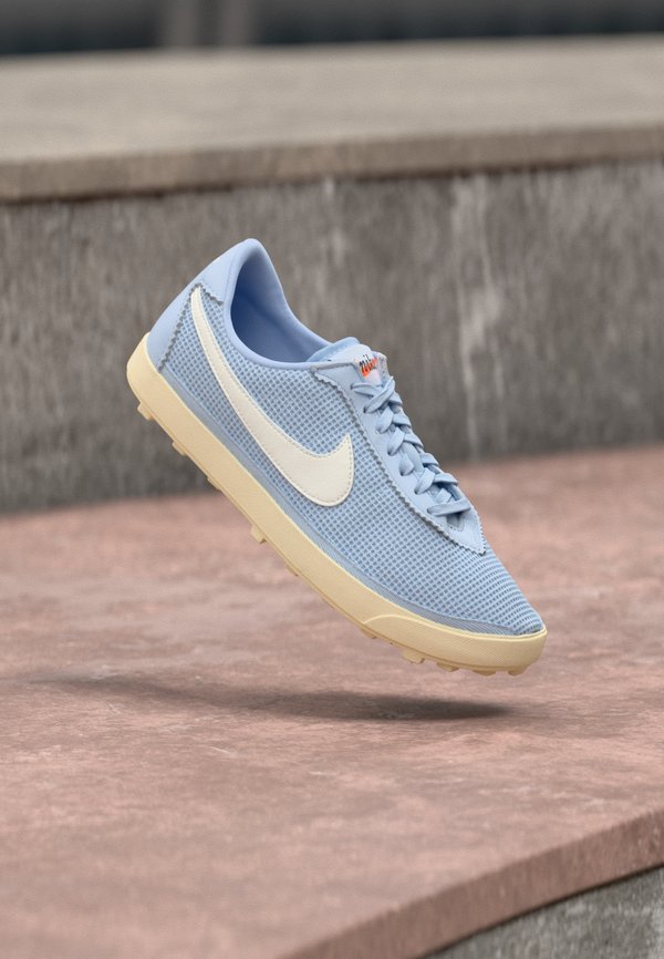 Nike Sportswear ASTROGRABBER