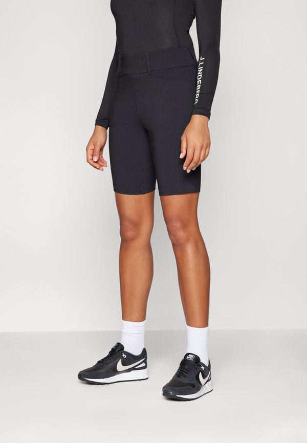 Callaway PULL ON SHORT
