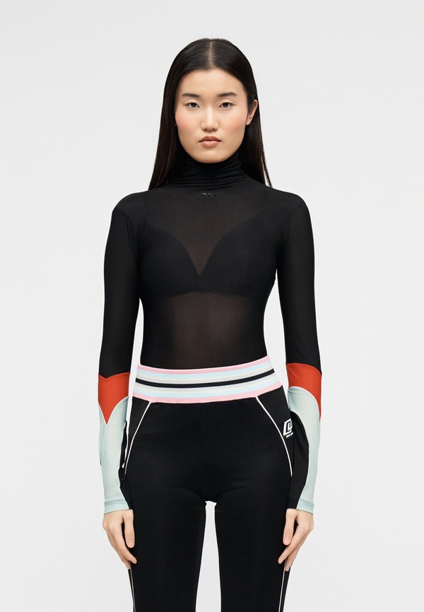 OFF-WHITE LIGHT COLOR INSERT