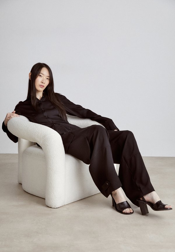 DAY Birger et Mikkelsen LANCE CLASSIC GABARDINE