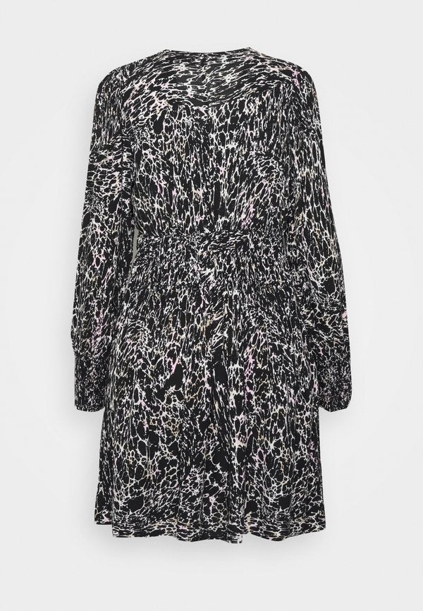 Vero Moda VMFAY SHORT V NECK DRESS