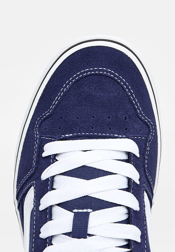Vans CALDRONE