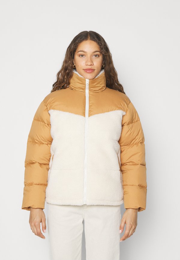 Billabong JANUARY