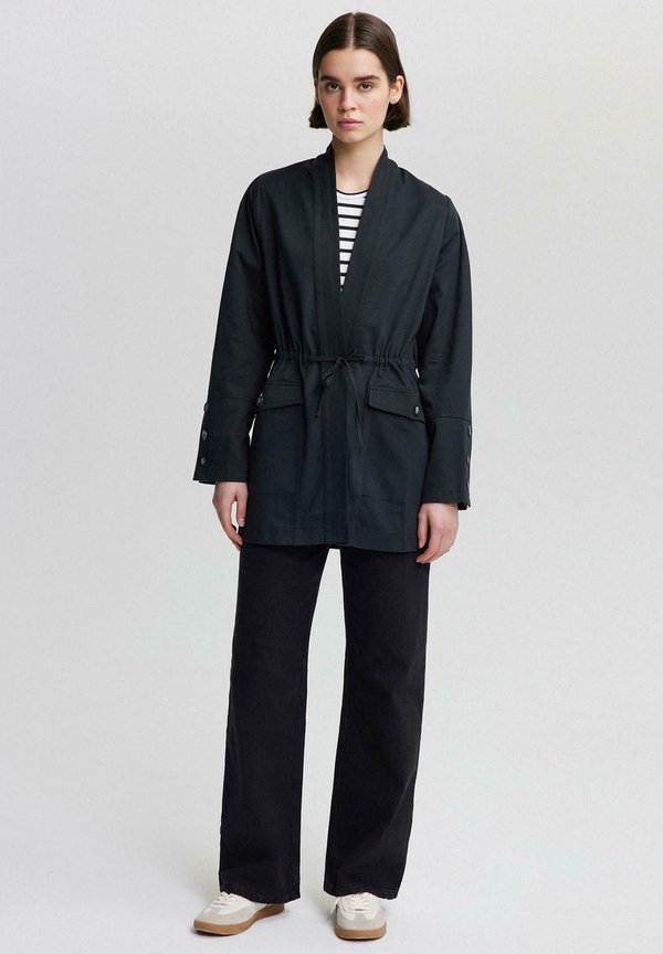 Touché Privé GABARDINE  WITH GATHERED WAIST