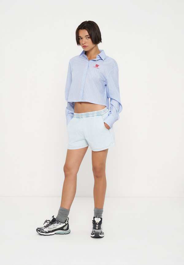 OFF-WHITE