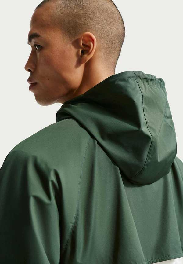 Nike Sportswear