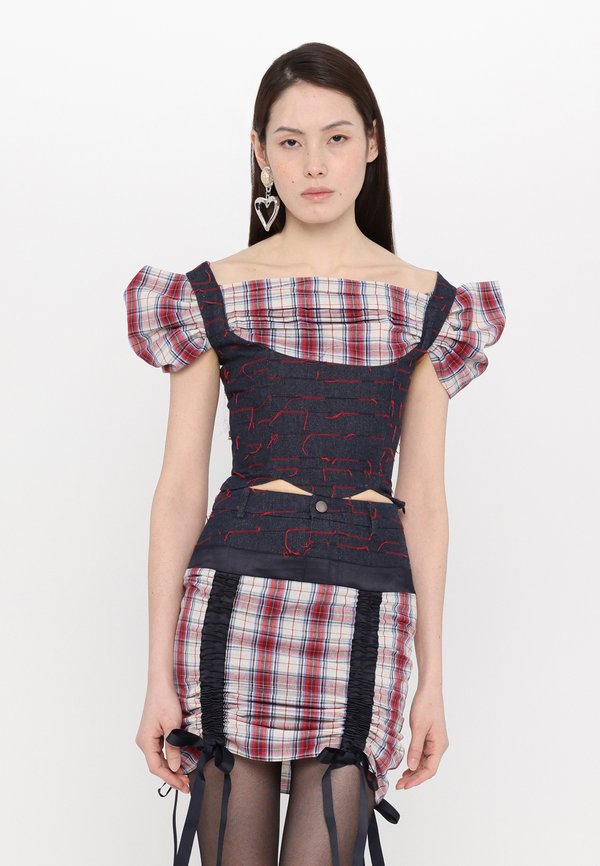 Sinead Gorey MILKMAID