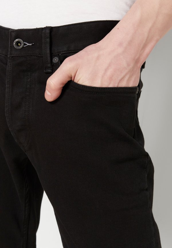 Denham RAZOR