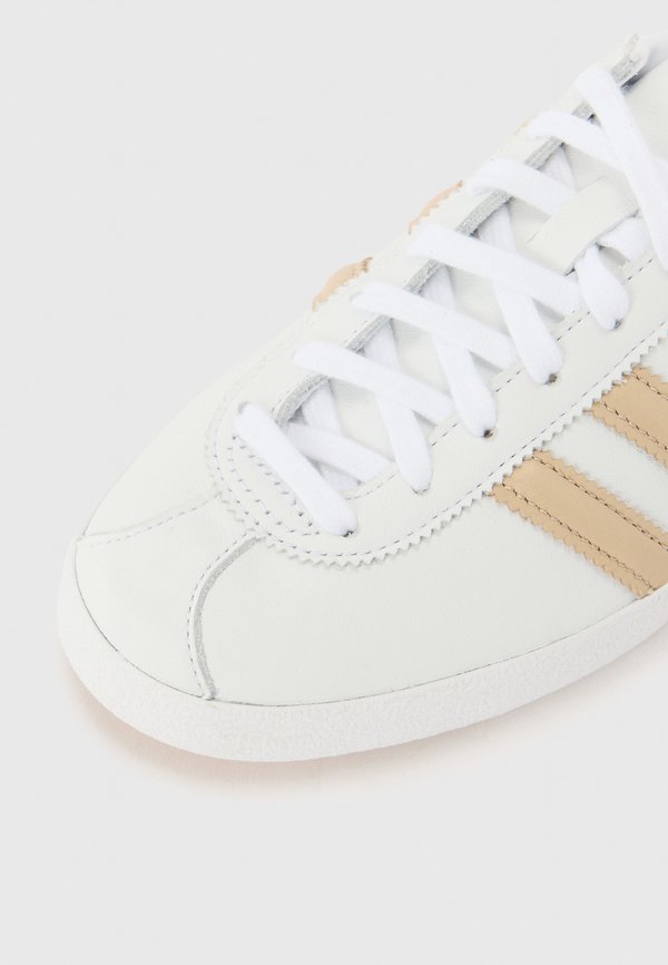 adidas Originals BLANC