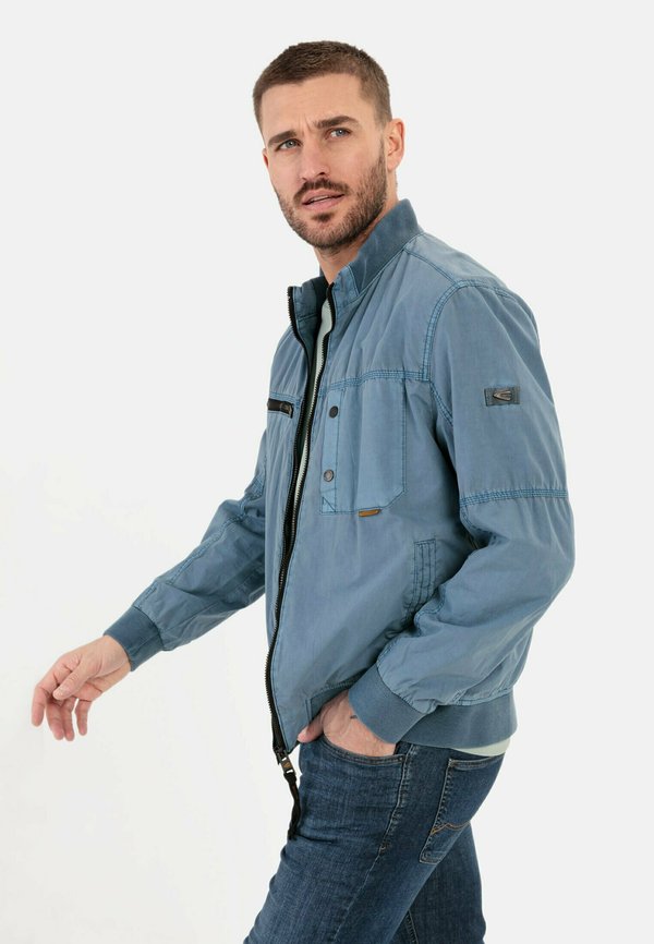 camel active  MIT STEHKRAGEN