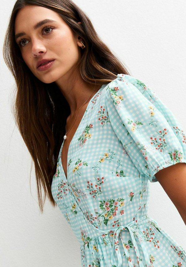 New Look GINGHAM CHECK FLORAL WRAP MIDI
