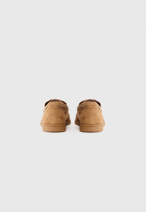Steve Madden PORTS