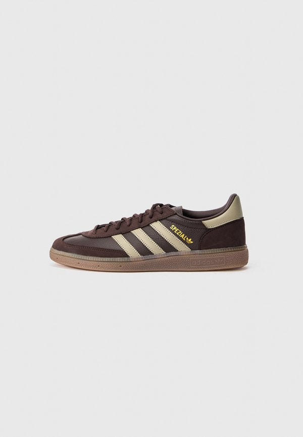 adidas Originals HANDBALL SPEZIAL UNISEX - Trainers - aurora coffee/silver-coloured/gum