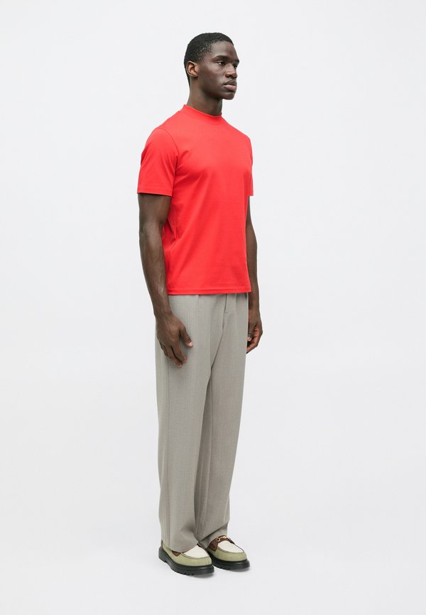 J.LINDEBERG ACE MOCK NECK