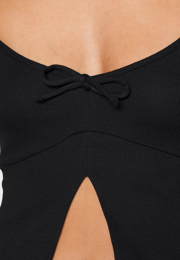 Hollister Co. BARE TIE FRONT