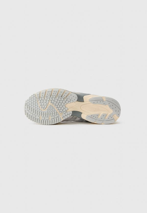 adidas Originals ADIZERO ADIOS OG