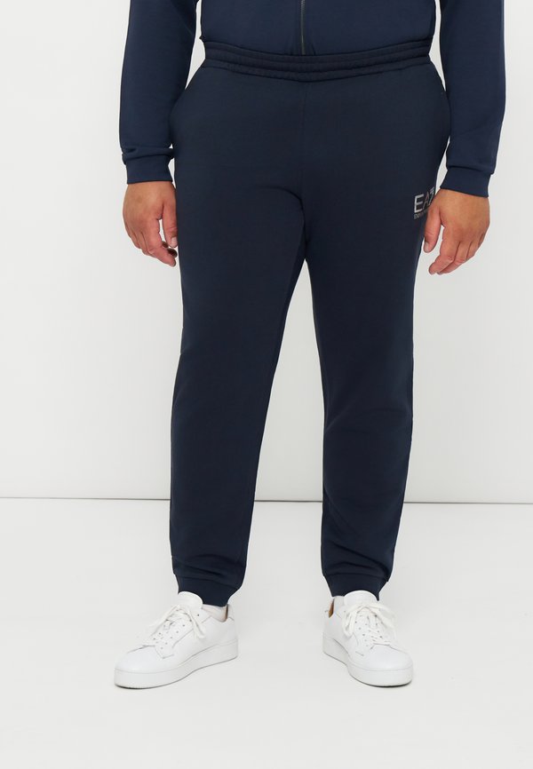 EA7 Emporio Armani