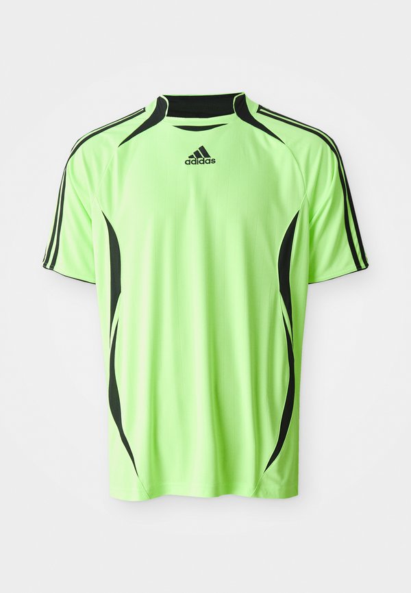 adidas Originals TEAMGEIST TEE - Print T-shirt - signal green/black